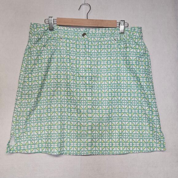 NiVo White and Green Patterned Golf Skort - Picture 1 of 8